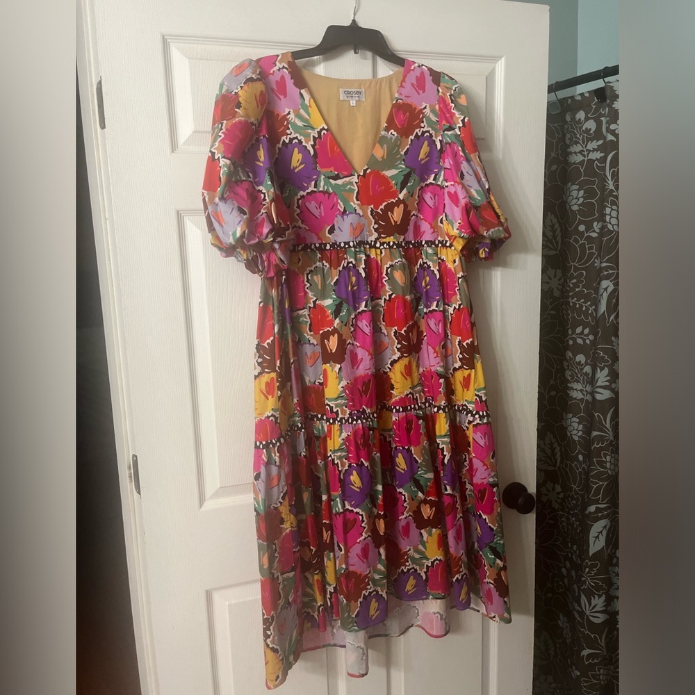 Crosby size large dress